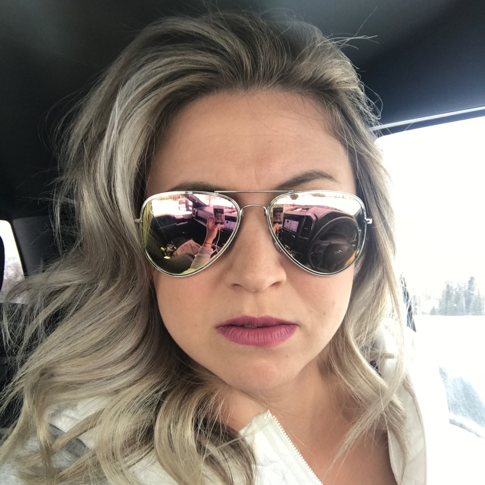 Meet your Posher, Madison